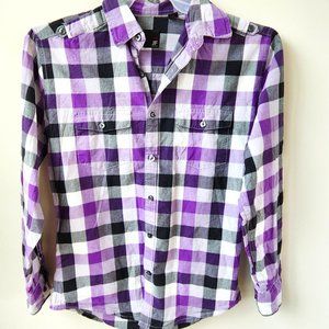 JF J Ferrar Modern Fit boys long sleeve button down shirt, Small.